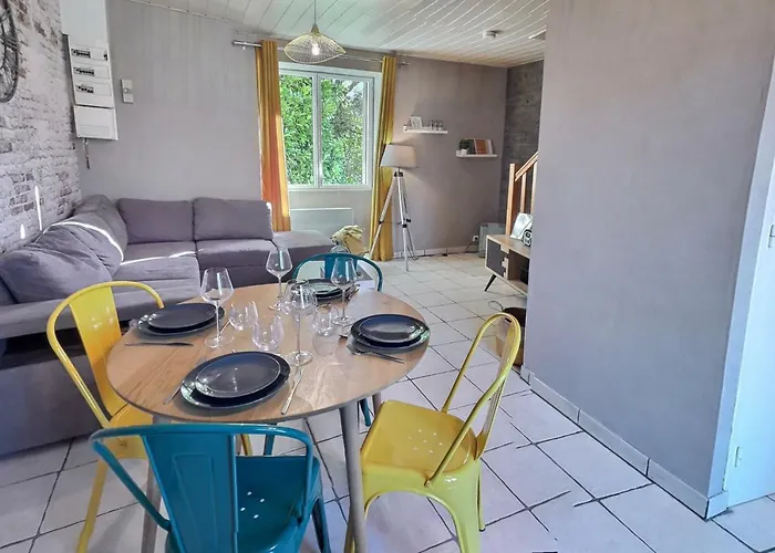 De La Bonaudrie * Combrand